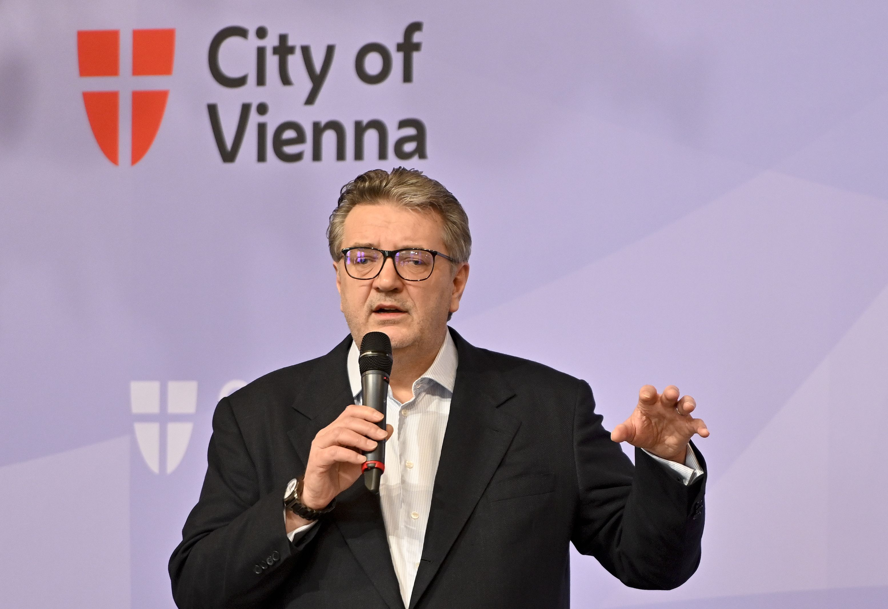 Wiens Gesundheitsstadtrat Peter Hacker muss das Impfziel nach unten korrigieren. 