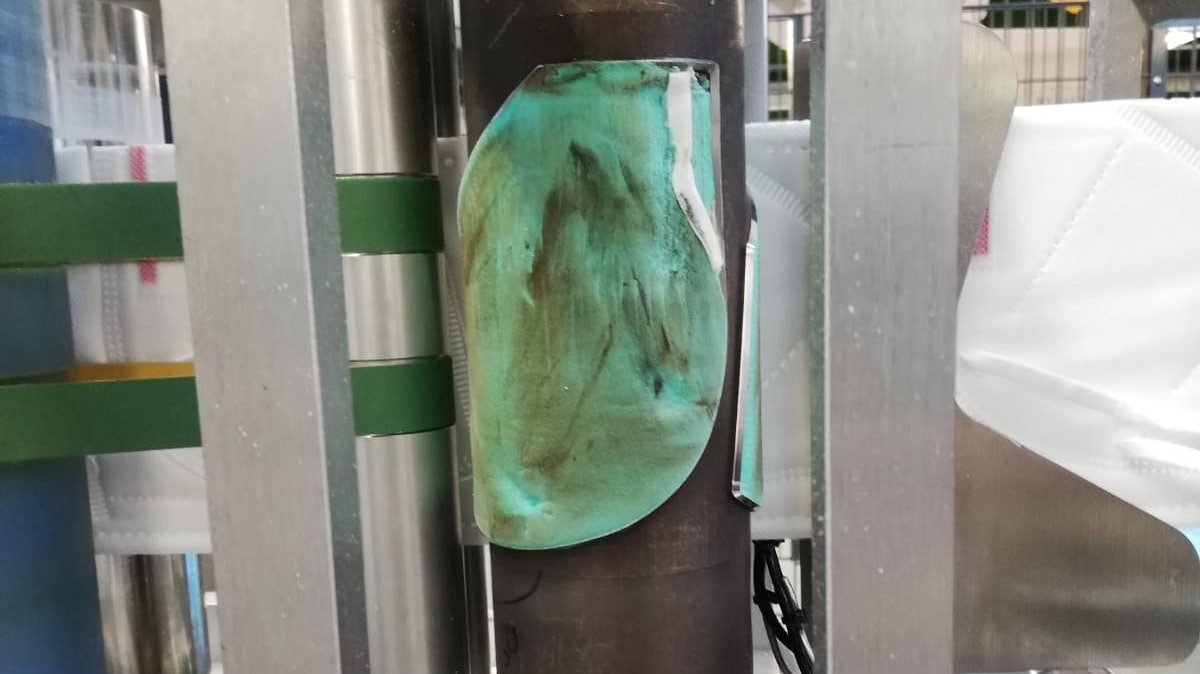 Diese Bilder sollen direkt aus dem Hygiene Austria Werk in Wiener Neudorf stammen.