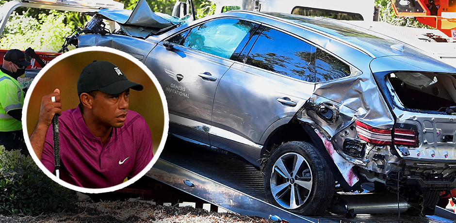 Das Auto von Tiger Woods wird untersucht. 