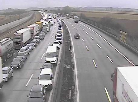 Sperre auf der A1 zwischen St. Pölten und Loosdorf.