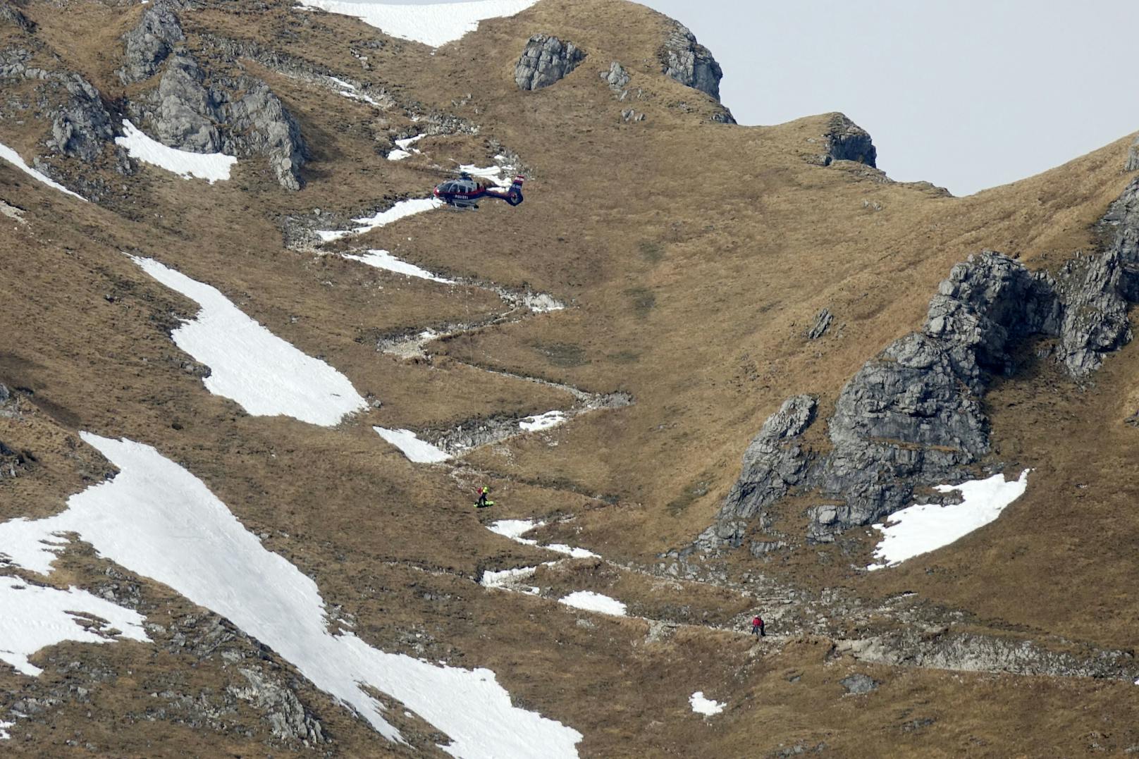 Am Donnerstag (04. März 2021) unternahm eine 34-jährige deutsche Staatsbürgerin eine Bergtour ...