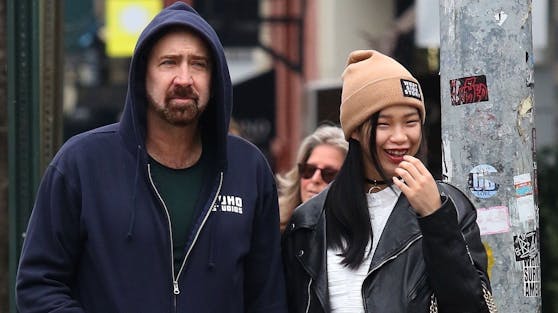 Nicolas Cage hat seiner Verlobten Riko Shibita in Las Vegas das Jawort gegeben. Für den Filmstar ist es inzwischen die fünfte Ehe.