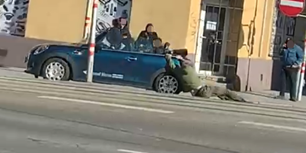 Dieser Autofahrer fackelte am Sonntag nicht lange