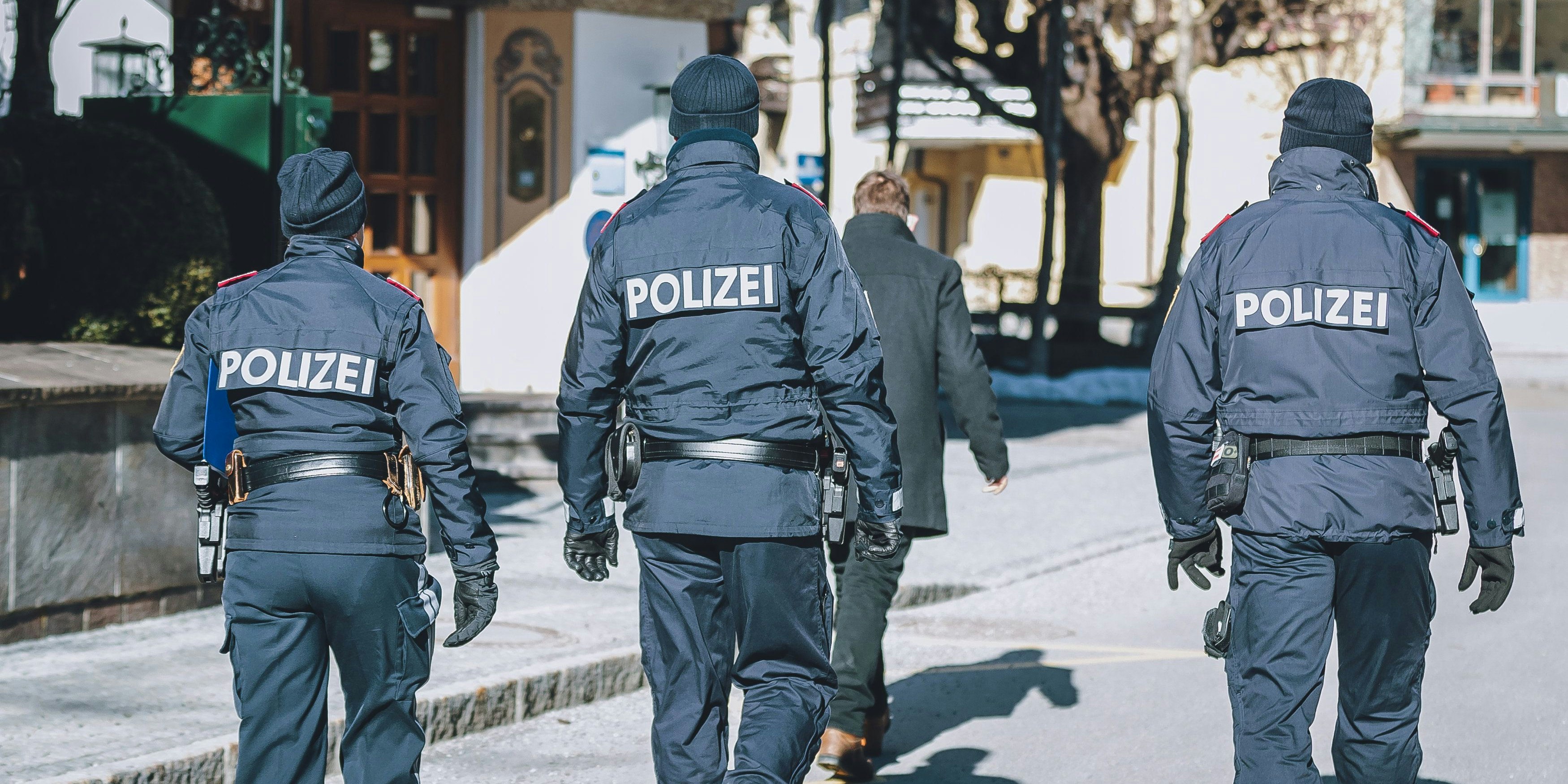Die Polizei sprengte die Corona-Party.
