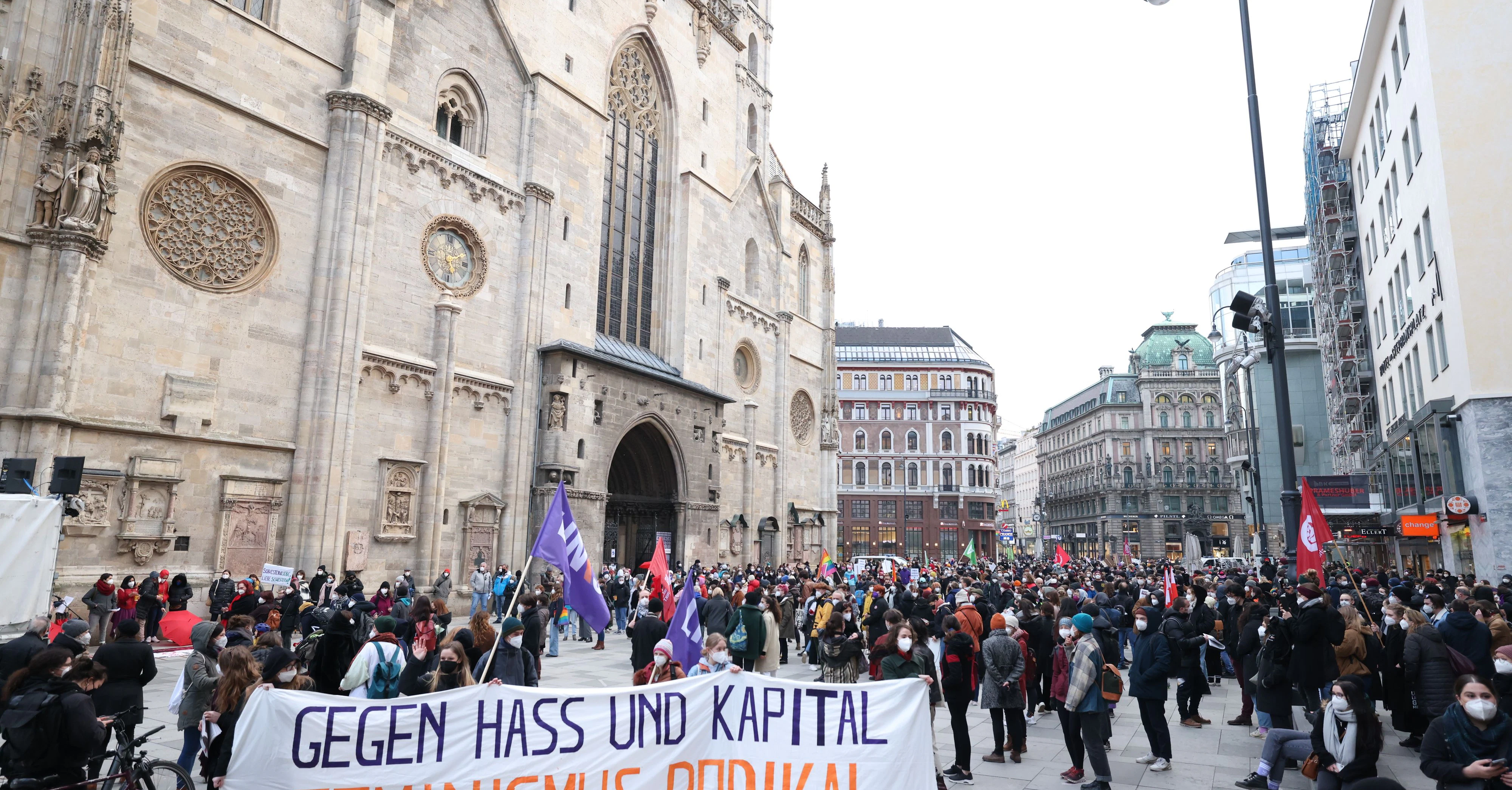 Tausende Teilnehmer bei der Frauen-Demo in Wien