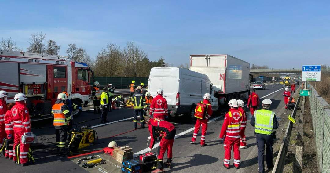 Schwerer Verkehrsunfall auf der A25