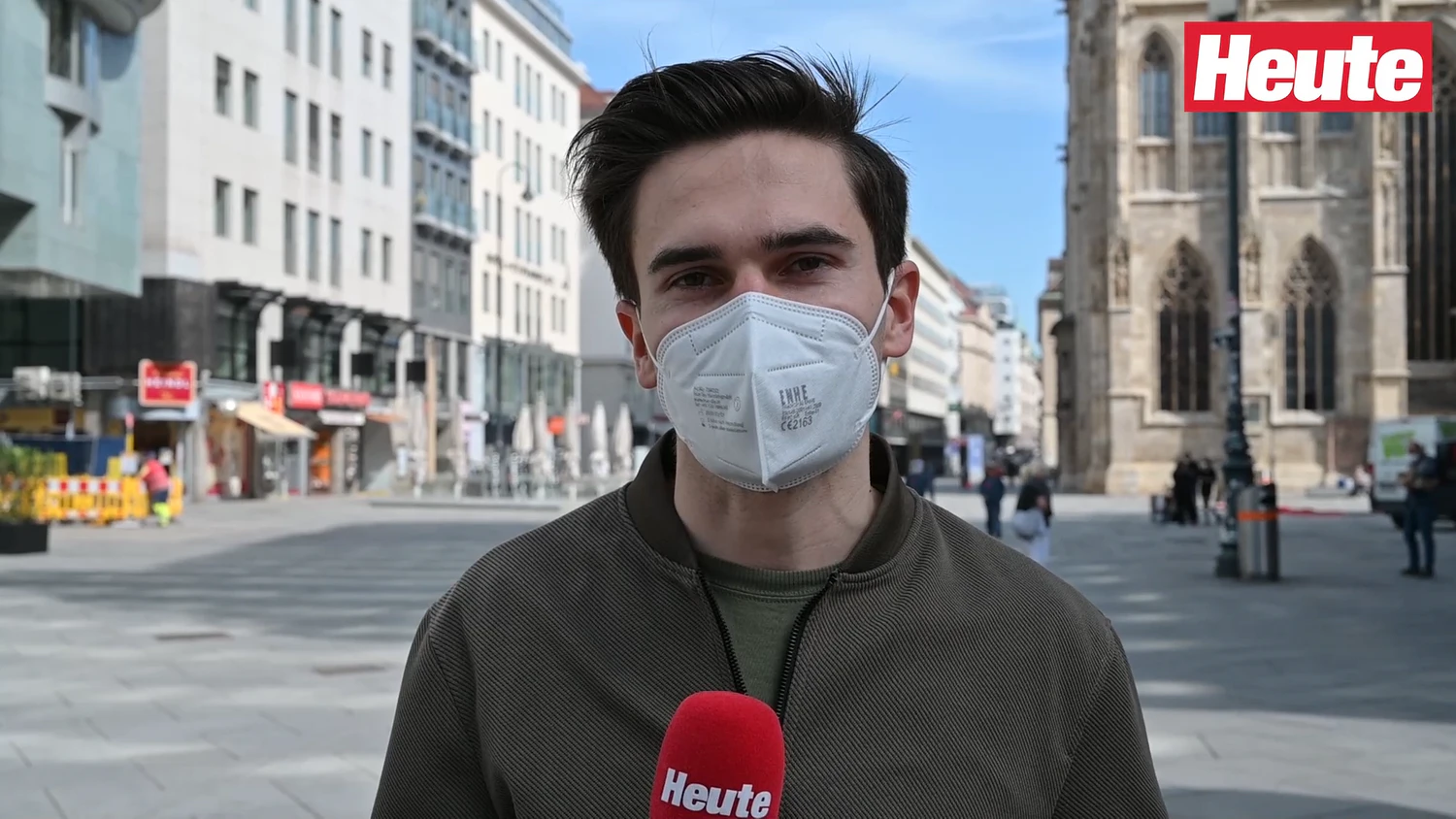 "Heute"-Reporter Paul Resetarits am Stephansplatz