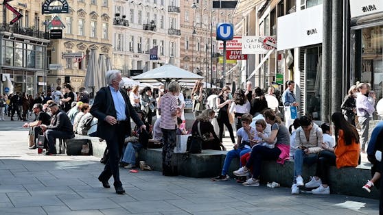 So gedrängt ging es noch am Mittwoch am Wiener Graben zu.
