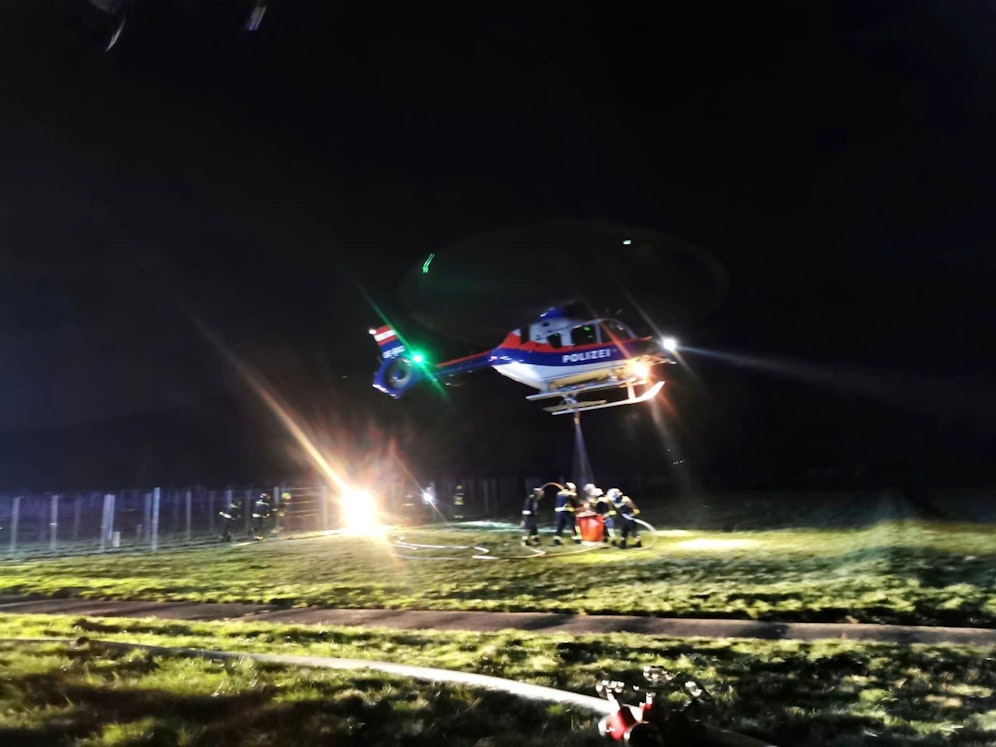 Polizeiheli im Einsatz