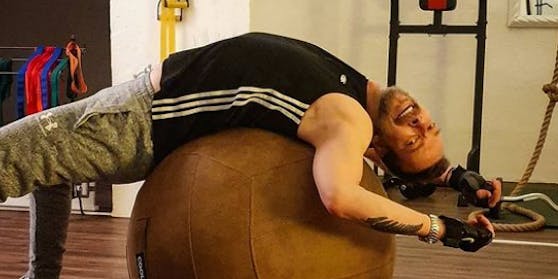 Kratky zeigt sein Training auf Instagram