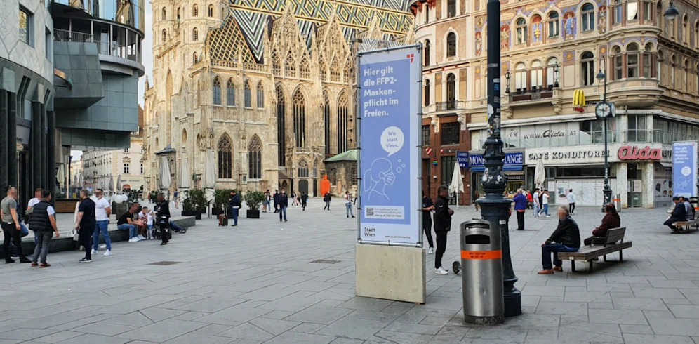 Am Stephansplatz hielten sich die meisten Wiener nicht an die Maskenpflicht