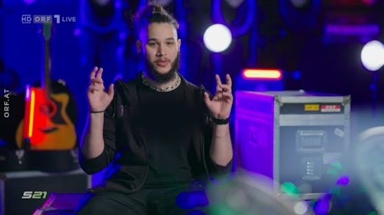 Was hatte Felix auf seinem Shirt stehen?