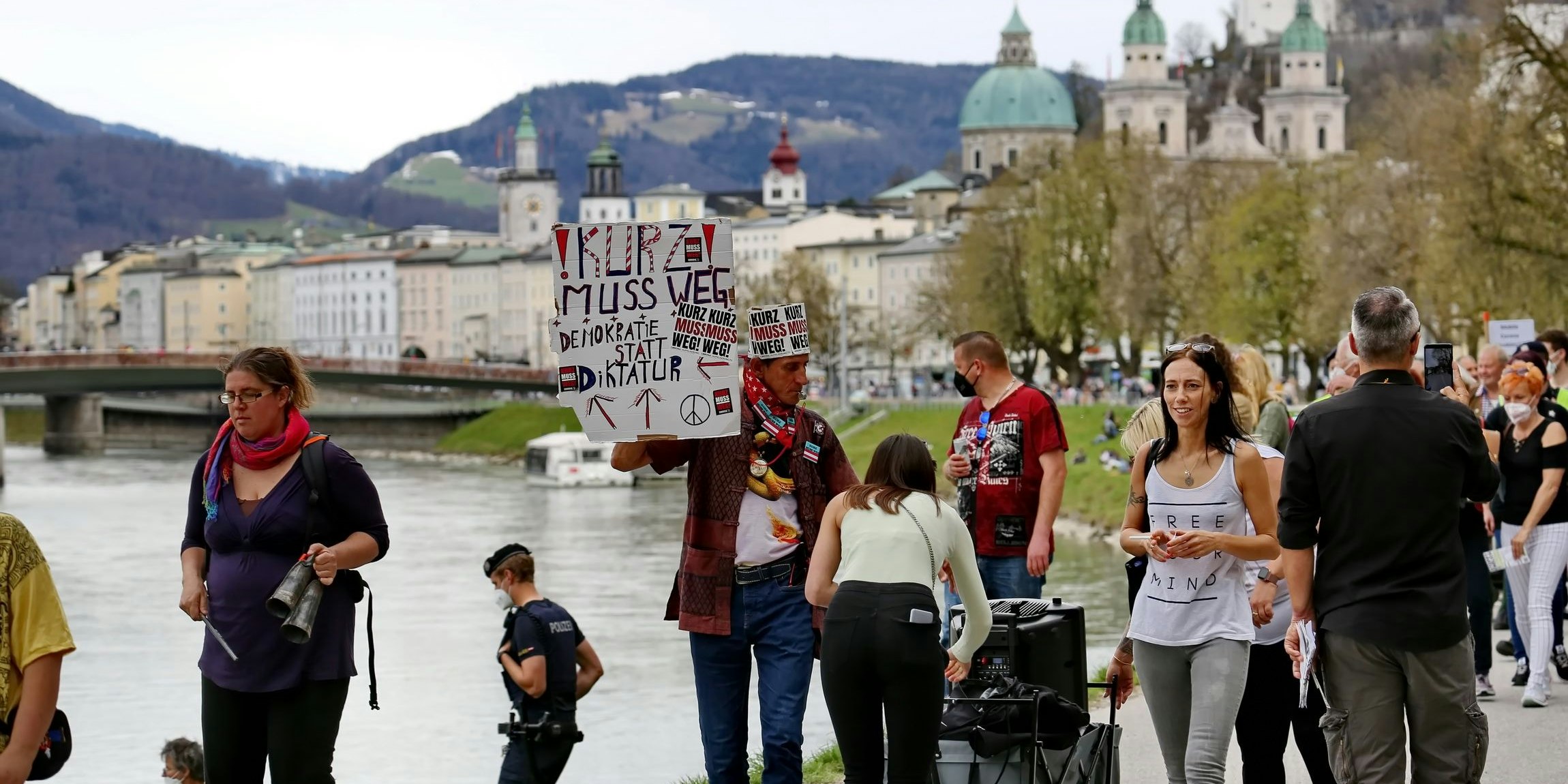 Corona-Spaziergang in Salzburg  am 11. April 2021