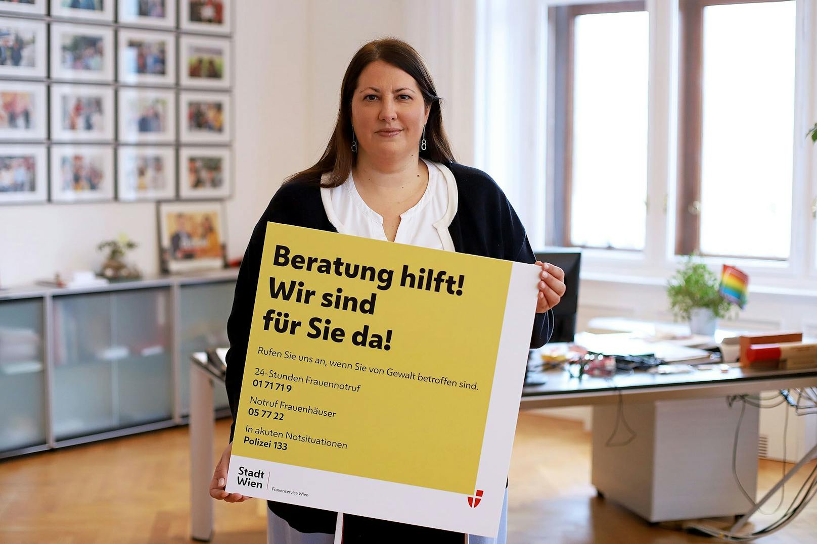 Die Mehrfachbelastung für Frauen steigt immer weiter an", so Vizebürgermeisterin und Frauenstadträtin Kathrin Gaal (SPÖ). Daher bietet die Stadt nun Beratungsvideos an, die Frauen in der Coronakrise unterstützen und stärken sollen.r setzt