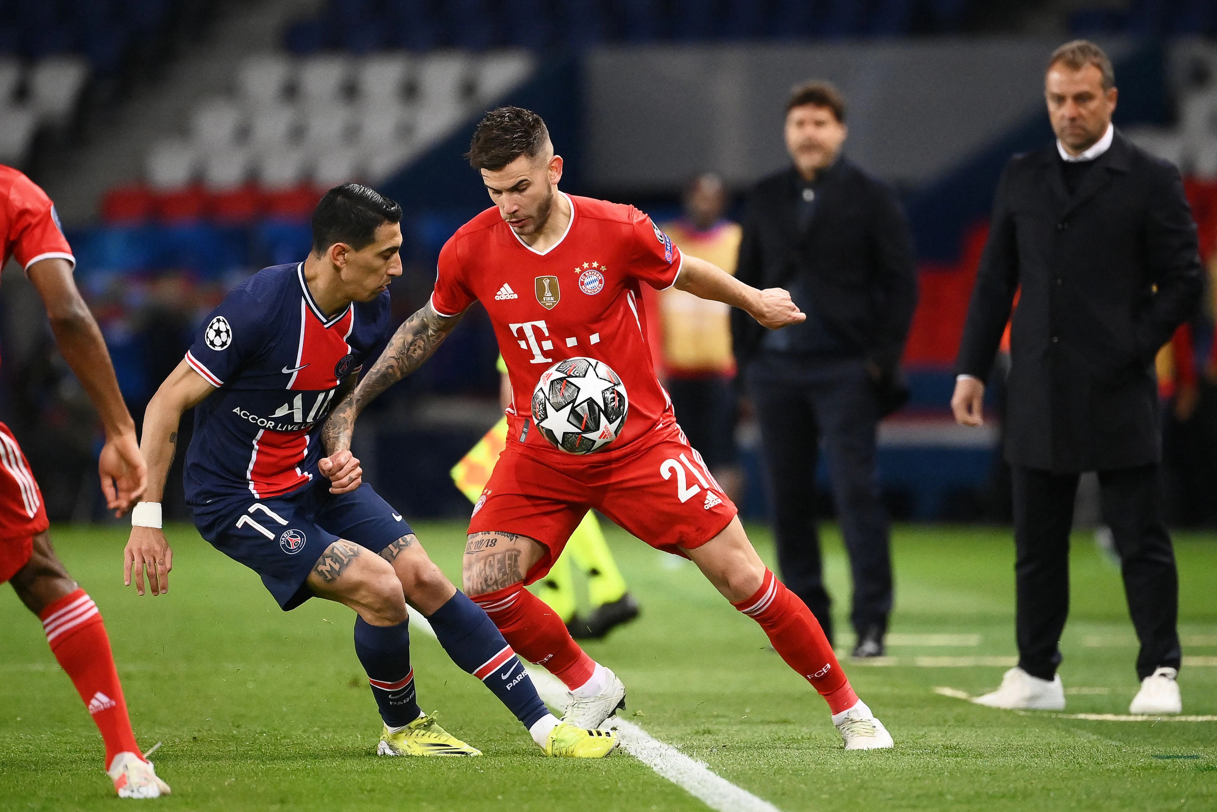 Die Bayern gegen Paris St.-Germain. 
