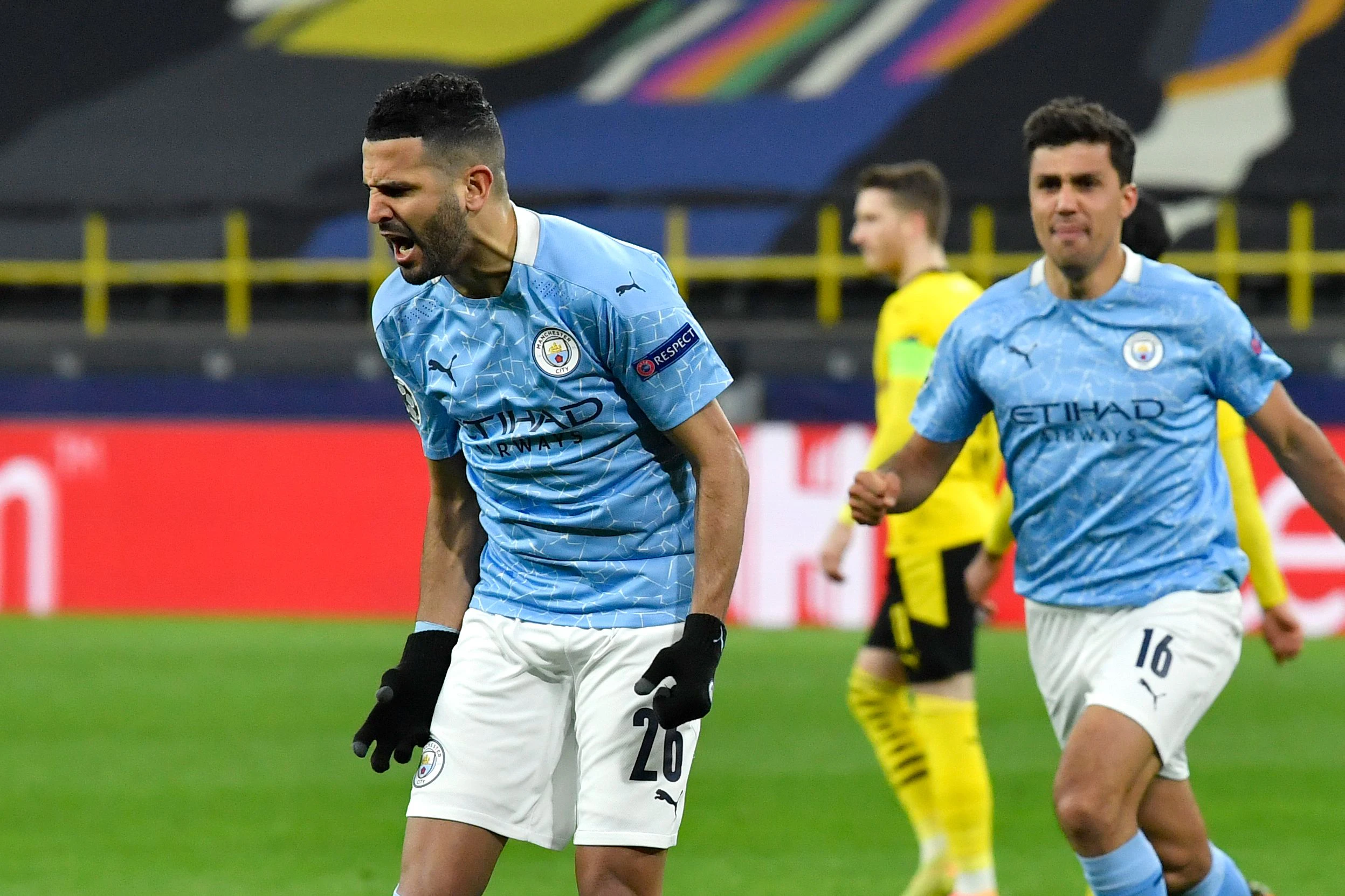 Manchester City feiert den Halbfinal-Einzug. 