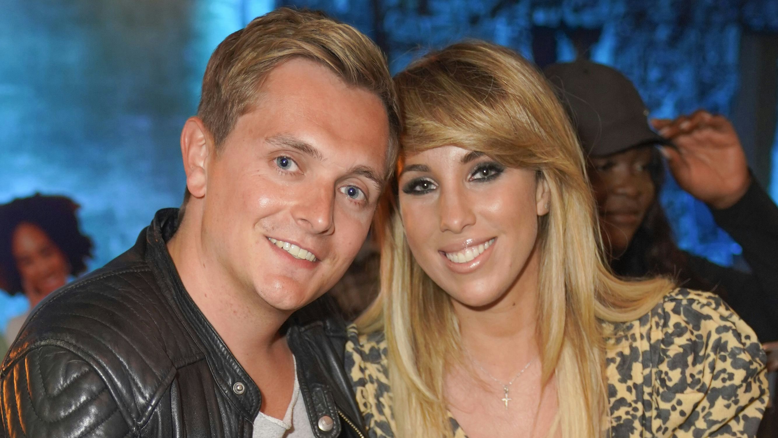 D, Annemarie Eilfeld gemeinsam mit ihrem Freund Tim Sandt im Portrait als Zuschauer beim SAT1 Promi Boxen in Koeln - 20200925_PD13052 - Rechteinfo: Rights Managed (RM)