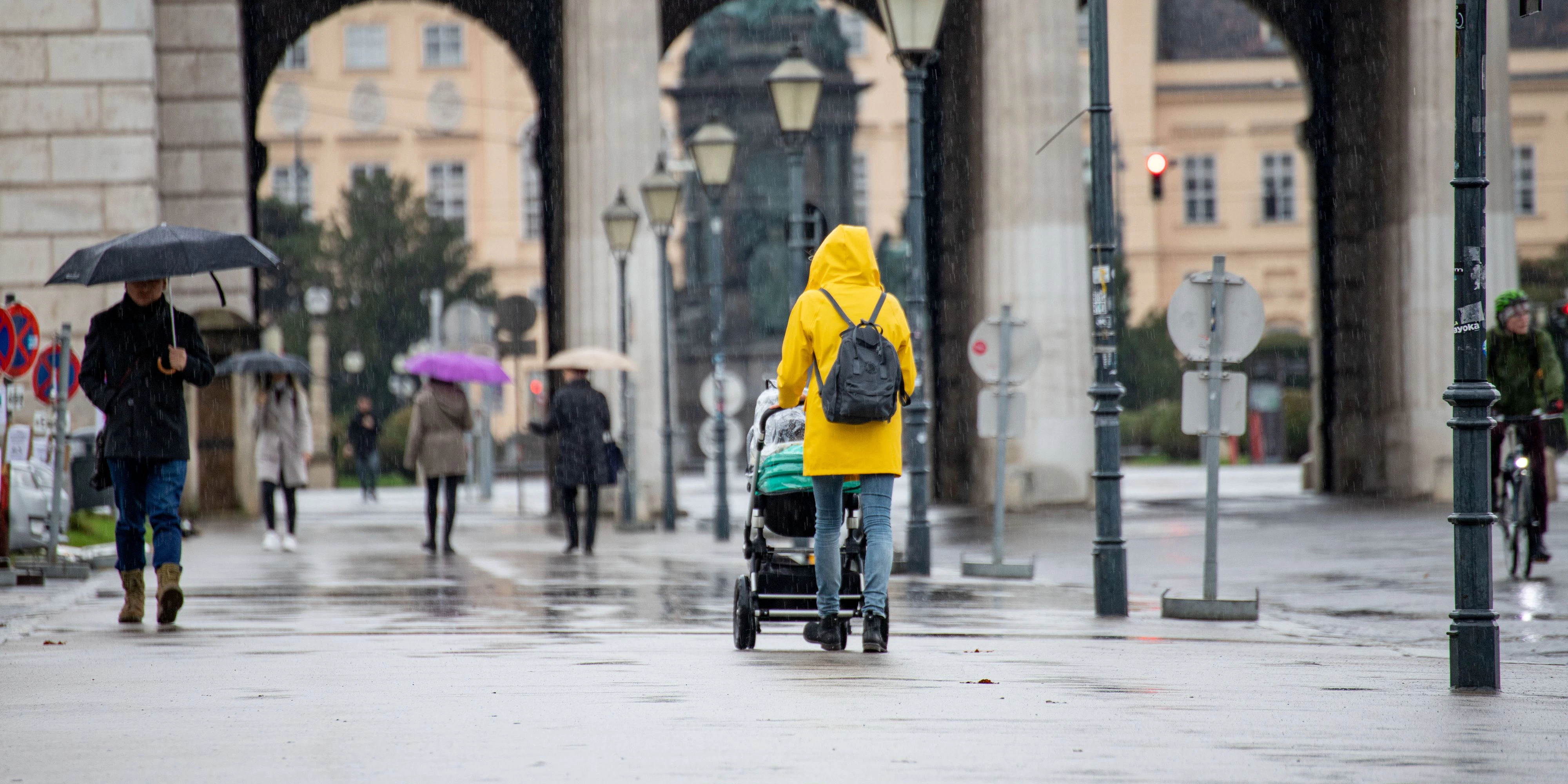 Das Wetter zeigt sich kalt und regnerisch, nicht nur in Wien.