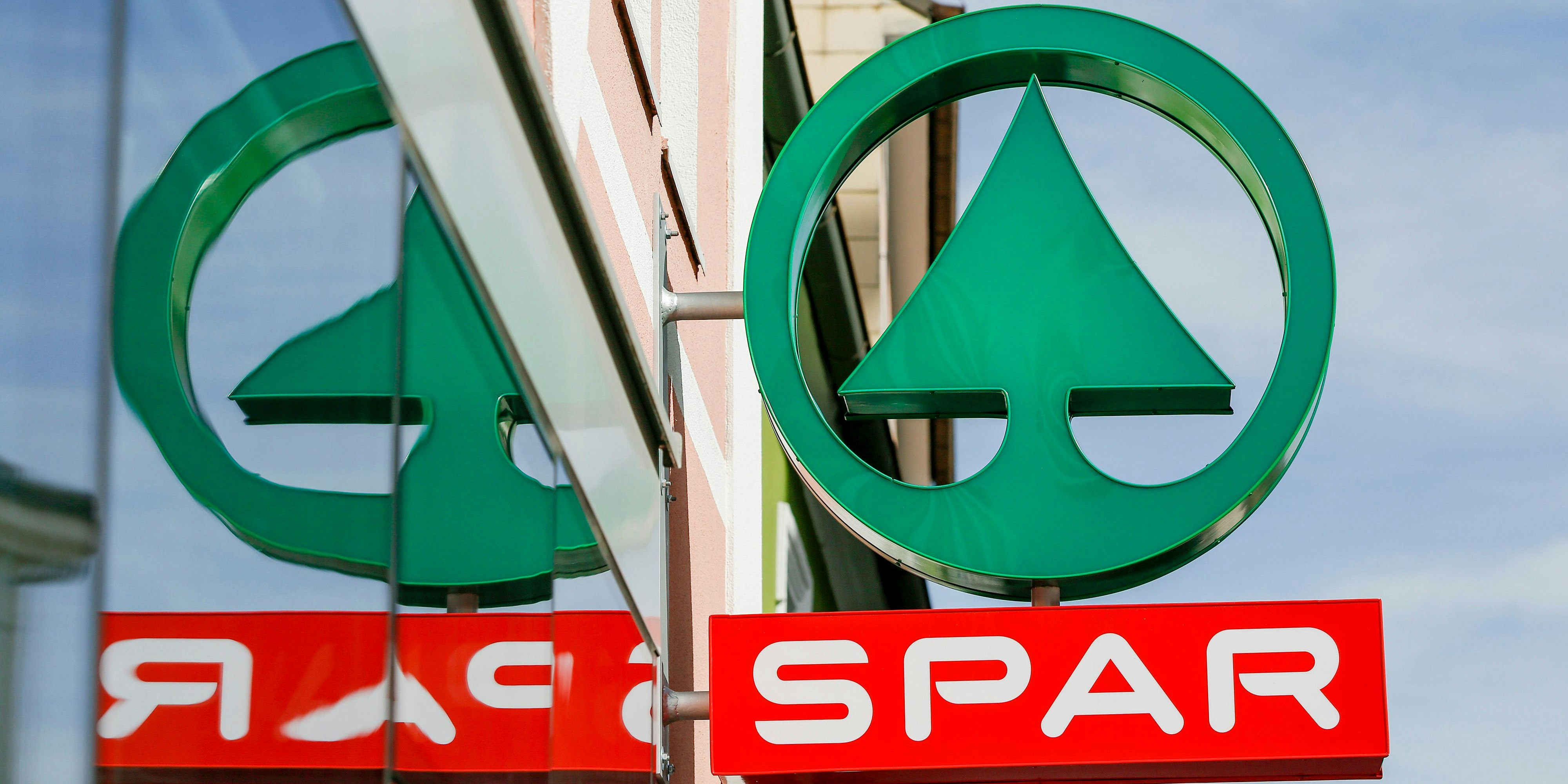 Die Supermarkt-Kette Spar startet eine Pflanz-Aktion für Balkon, Garten und Fensterbrett.