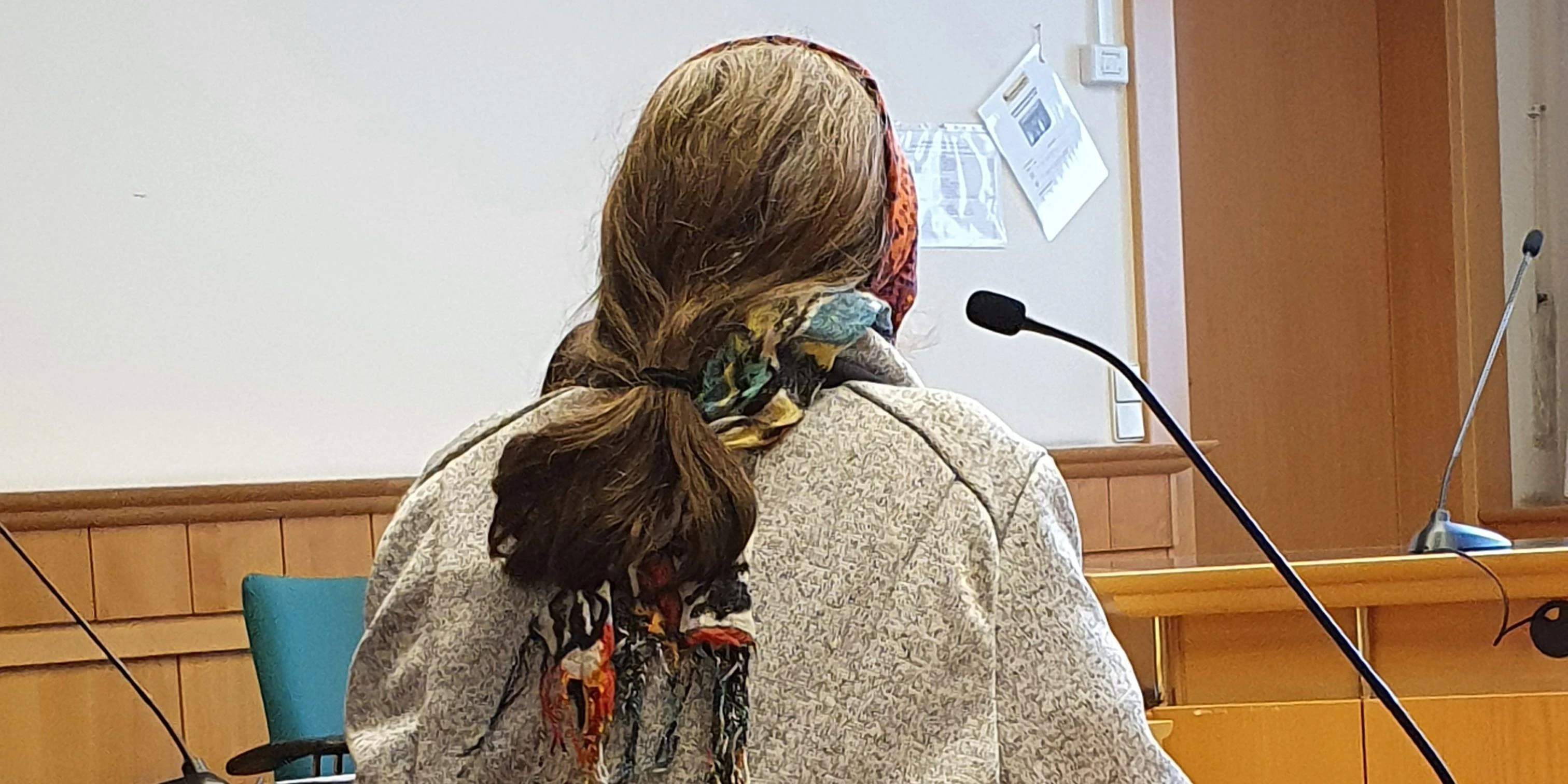Die 55-Jährige verkaufte rund 700 falsche Maskenbefreiungsattests. Sie wurde zu einer sechsmonatigen Haftstrafe verurteilt. 