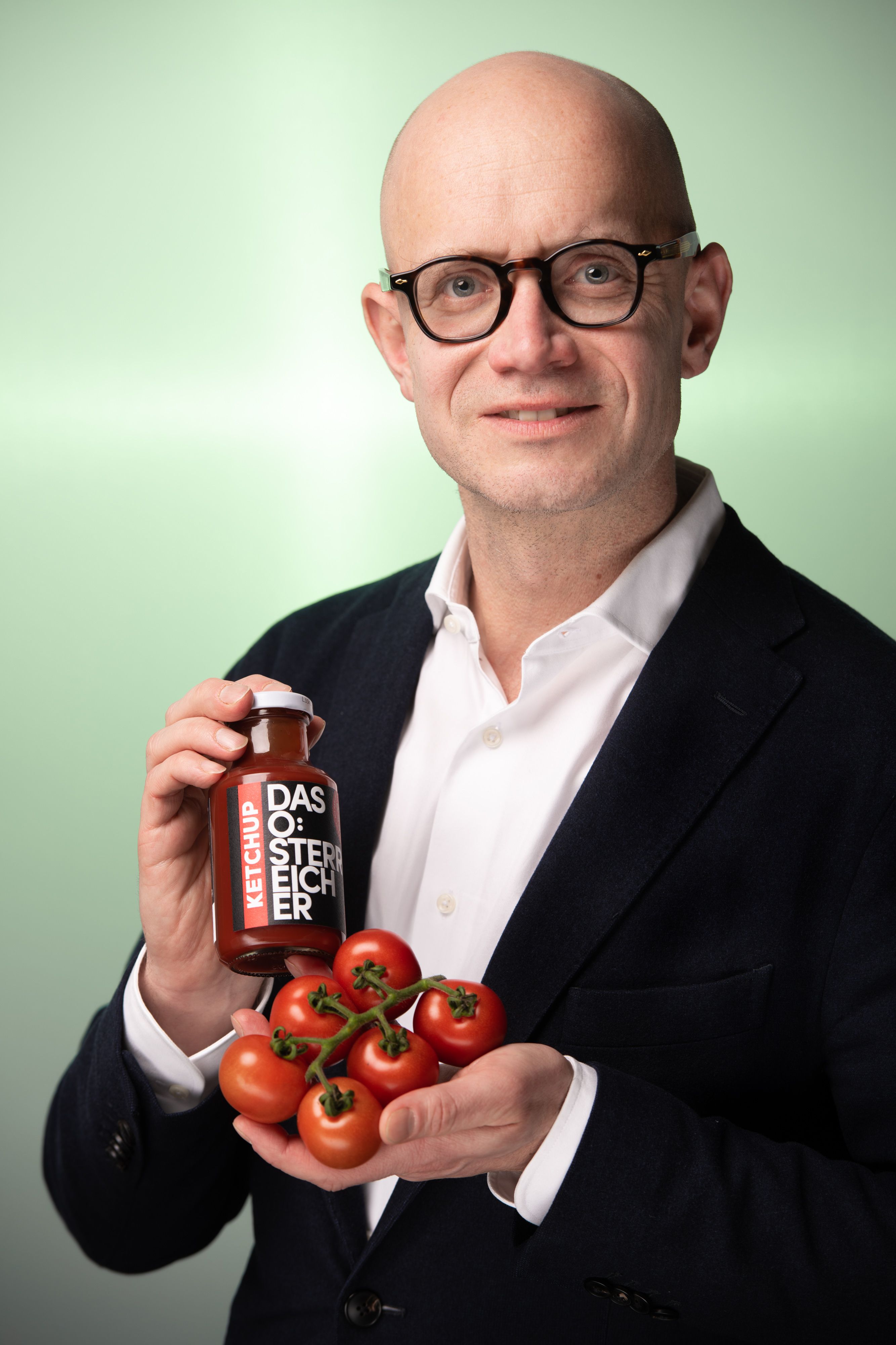 Im "Österreicher Ketchup" von Peter Spak sind tatsächlich auch nur österreichische Paradeiser drin.