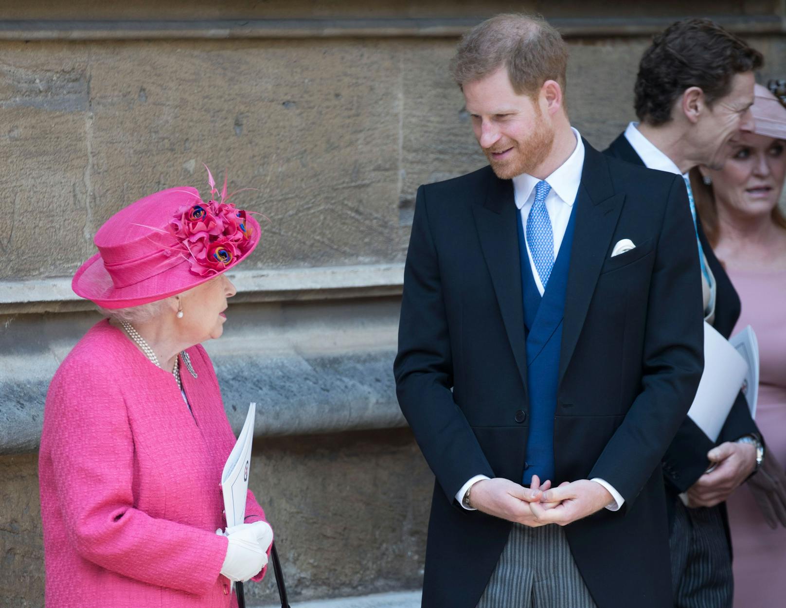 Queen Elizabeth II. und Prinz Harry