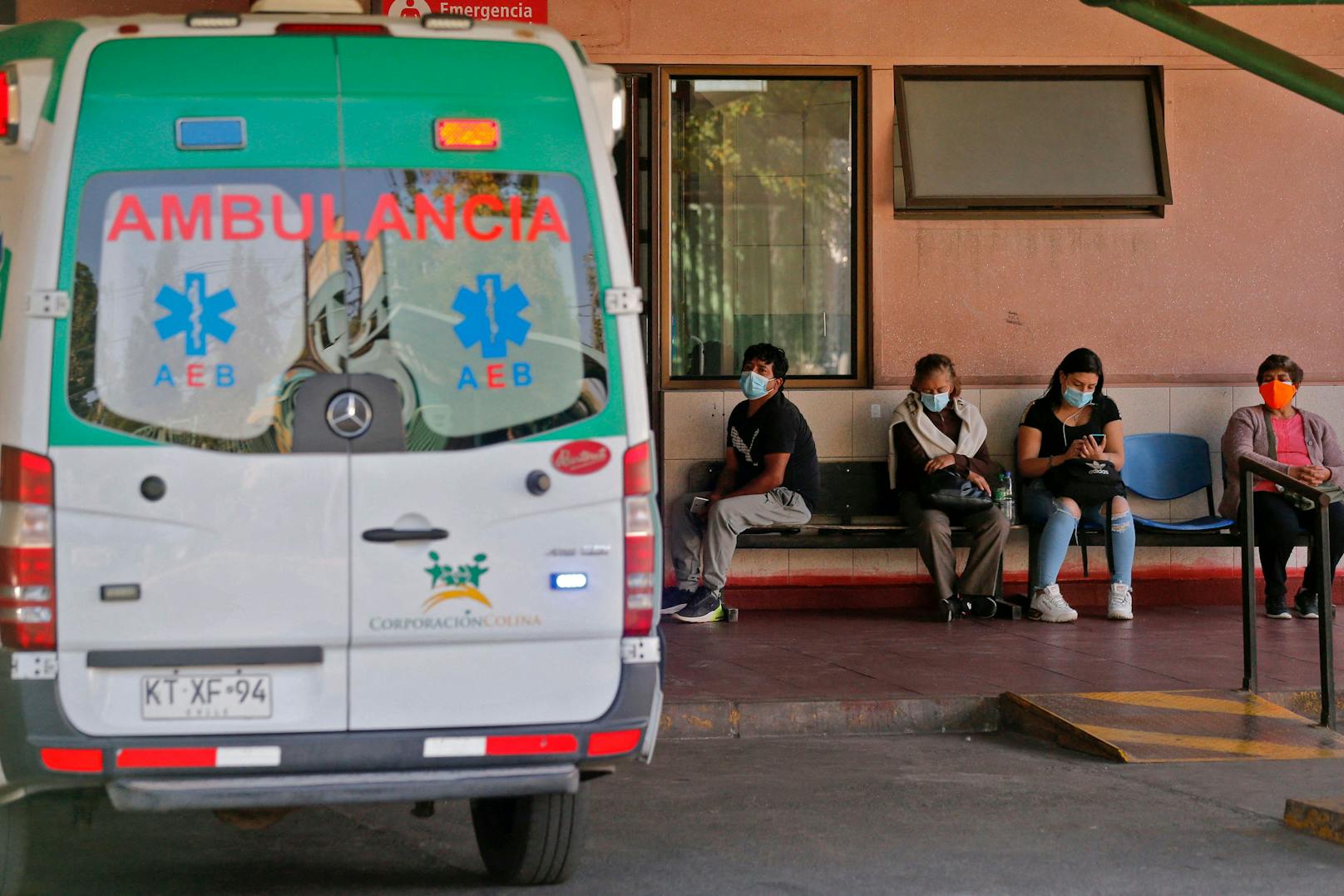 Mehr als 75 Menschen sollen in der chilenischen Stadt Calama mit einem Vakzin, das für Hunde gedacht ist, gegen das Coronavirus geimpft worden sein.