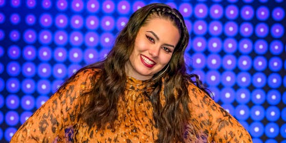 Teodora Špirić (20) singt in der zweiten Finalshow zuerst mit und dann gegen Laura Kožul (16).