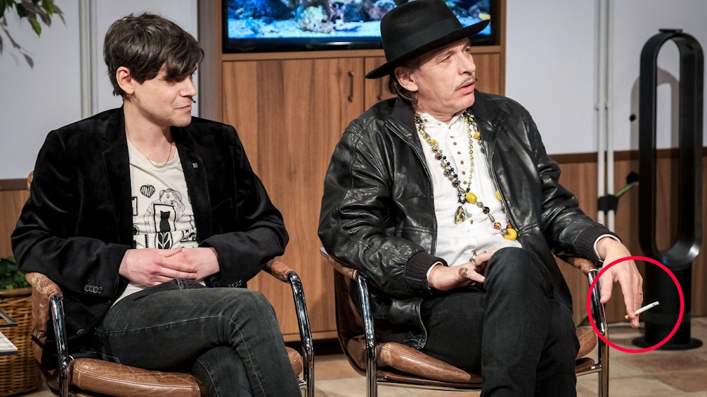 Ernst Molden rauchte sich einfach eine Tschick an.