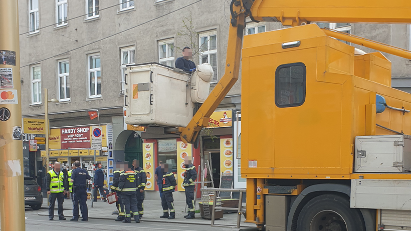 Hier sorgte ein Lkw für eine Panne