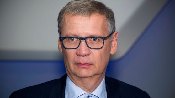 "Wer wird Millionär"-Quizmaster Günther Jauch ist stinksauer. 