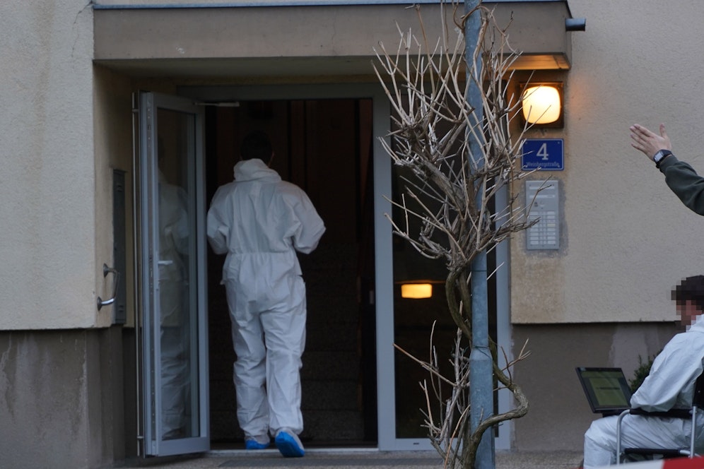 Spurensicherung am Tatort in Neulengbach