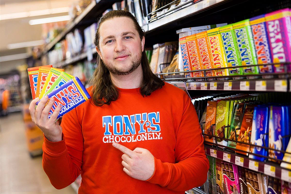 Die Schokolade von Tony’s Chocolonely steht für faire Produktionsbedingungen.