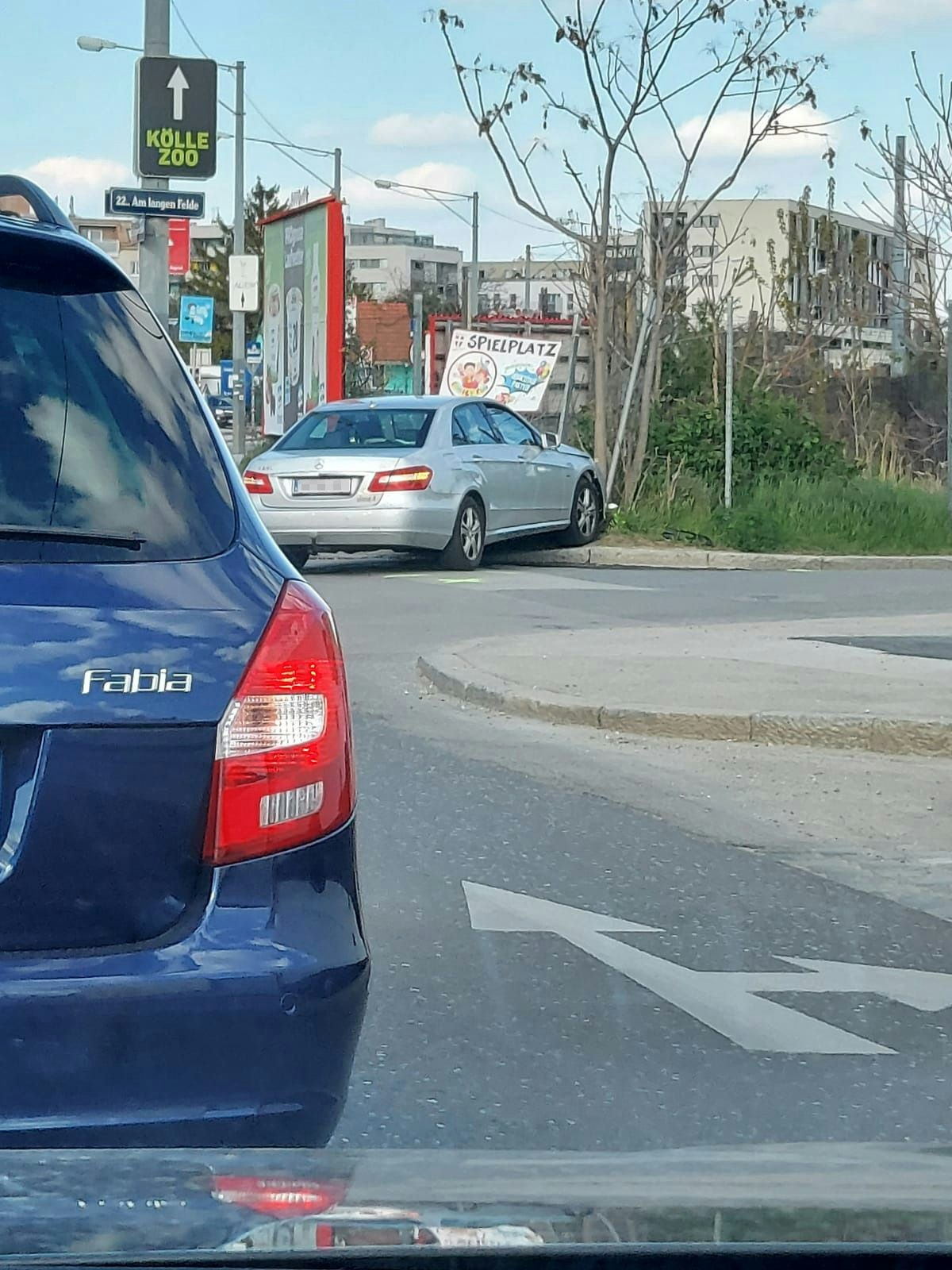 Die Feuerwehr und Polizei waren vor Ort.
