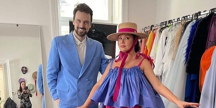 Niko Niko & Anna Netrebko auf (noch) geheimer Mission