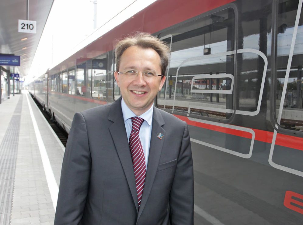 Bürgermeister Matthias Stadler und sein Team bringen ein Resolution ein.