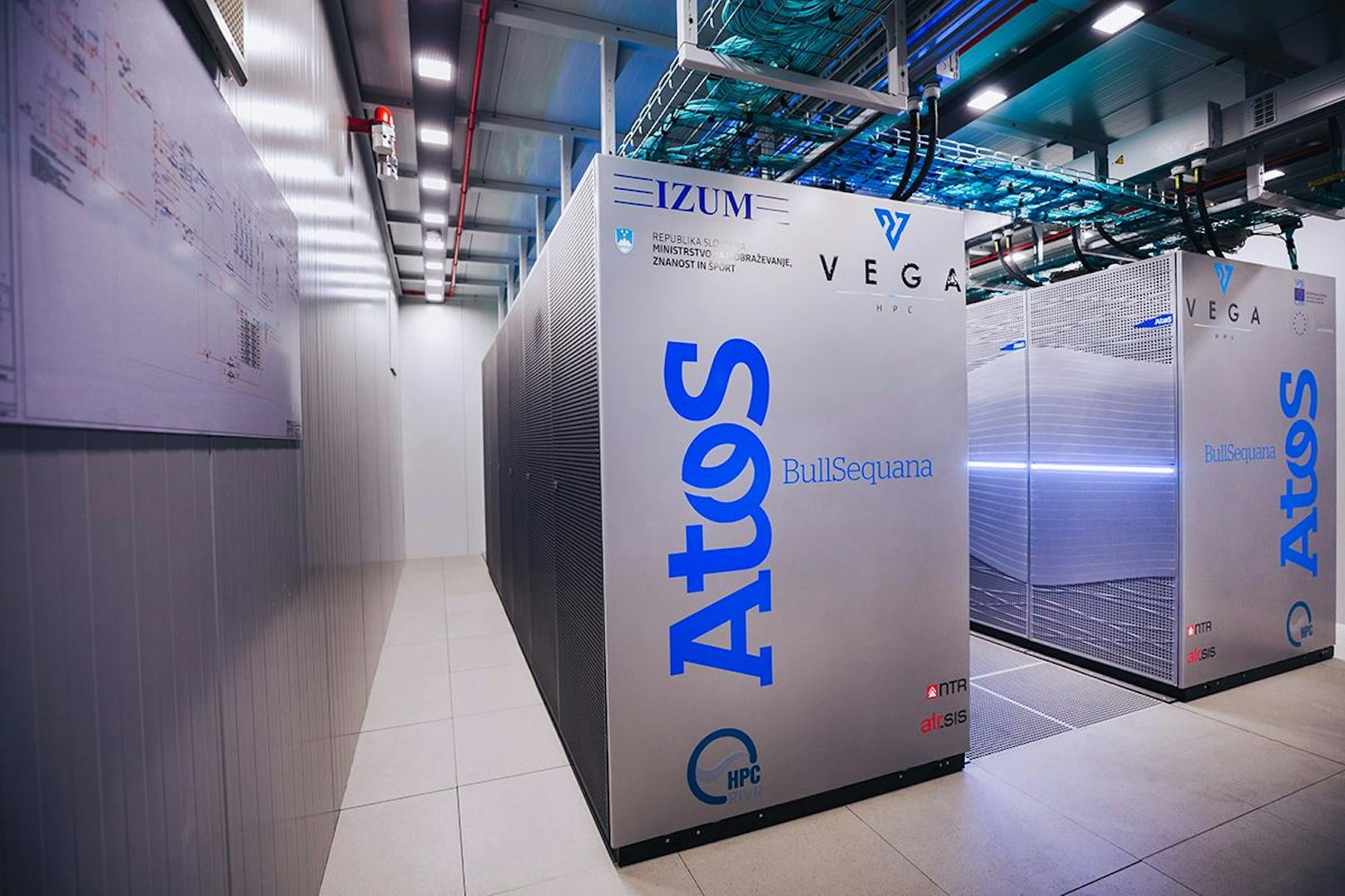 BullSequana von Atos unterstützt ersten EuroHPC-Supercomputer am IZUM in Slowenien 