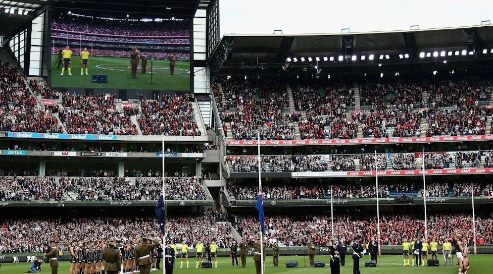Volle Tribünen beim Aussie Rules Football in Melbourne