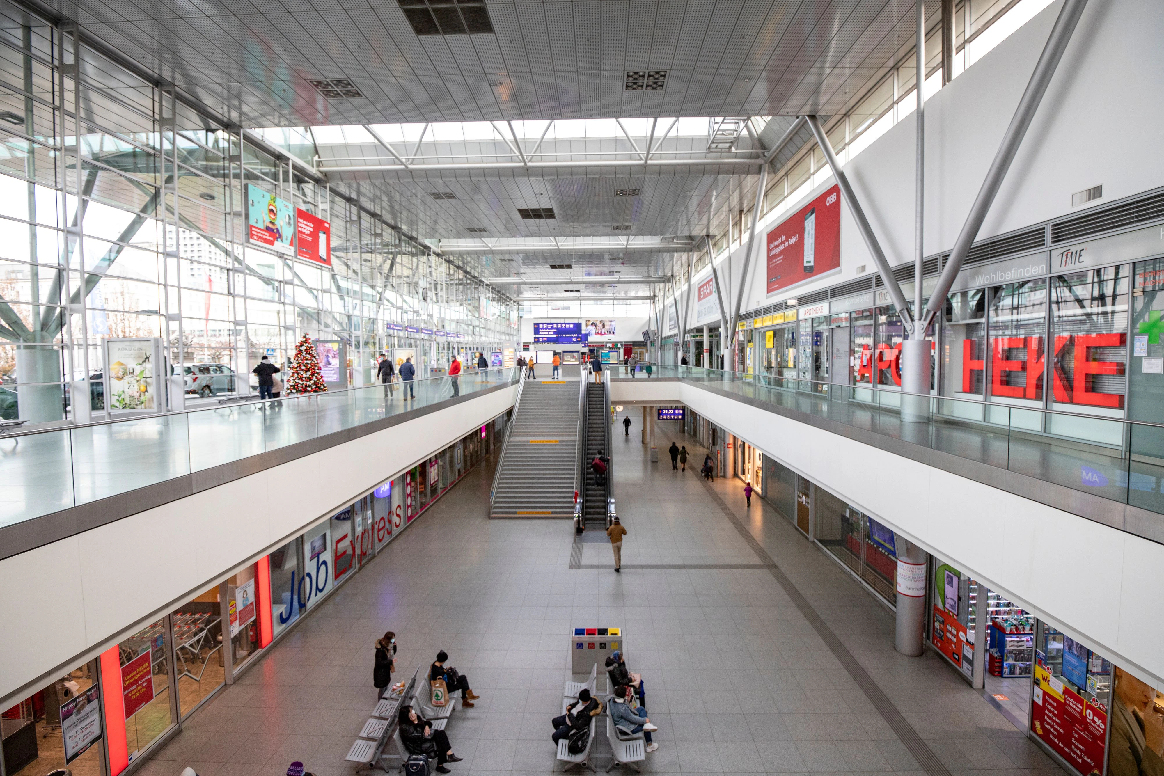 Das Quartett schlug am Hauptbahnhof in Linz zu. Symbolfoto. 