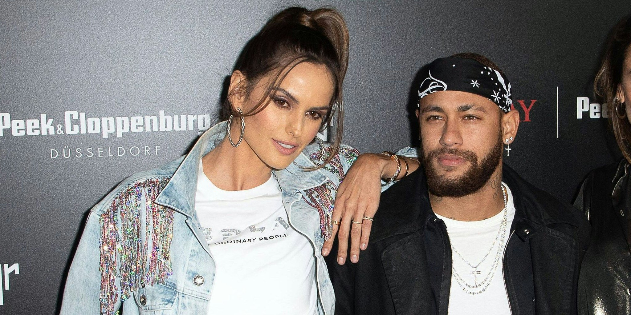 Izabel Goulart (l.) neben Neymar