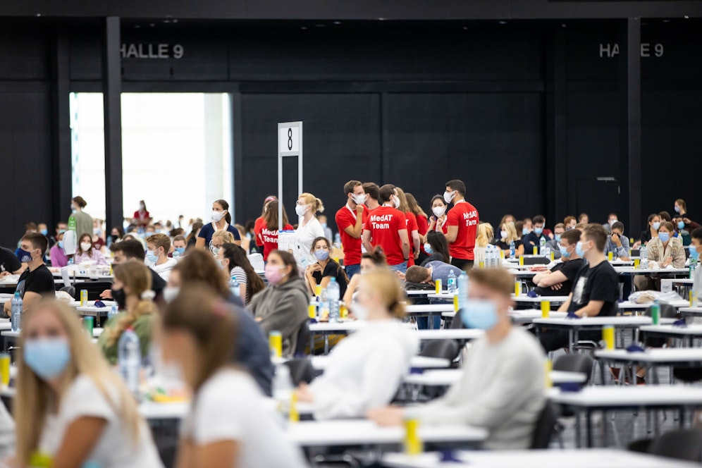 An der Salzburger Universität springt nun die ÖH in finanzielle Schwierigkeiten geratenen Studierenden zur Seite. Symbolbild.