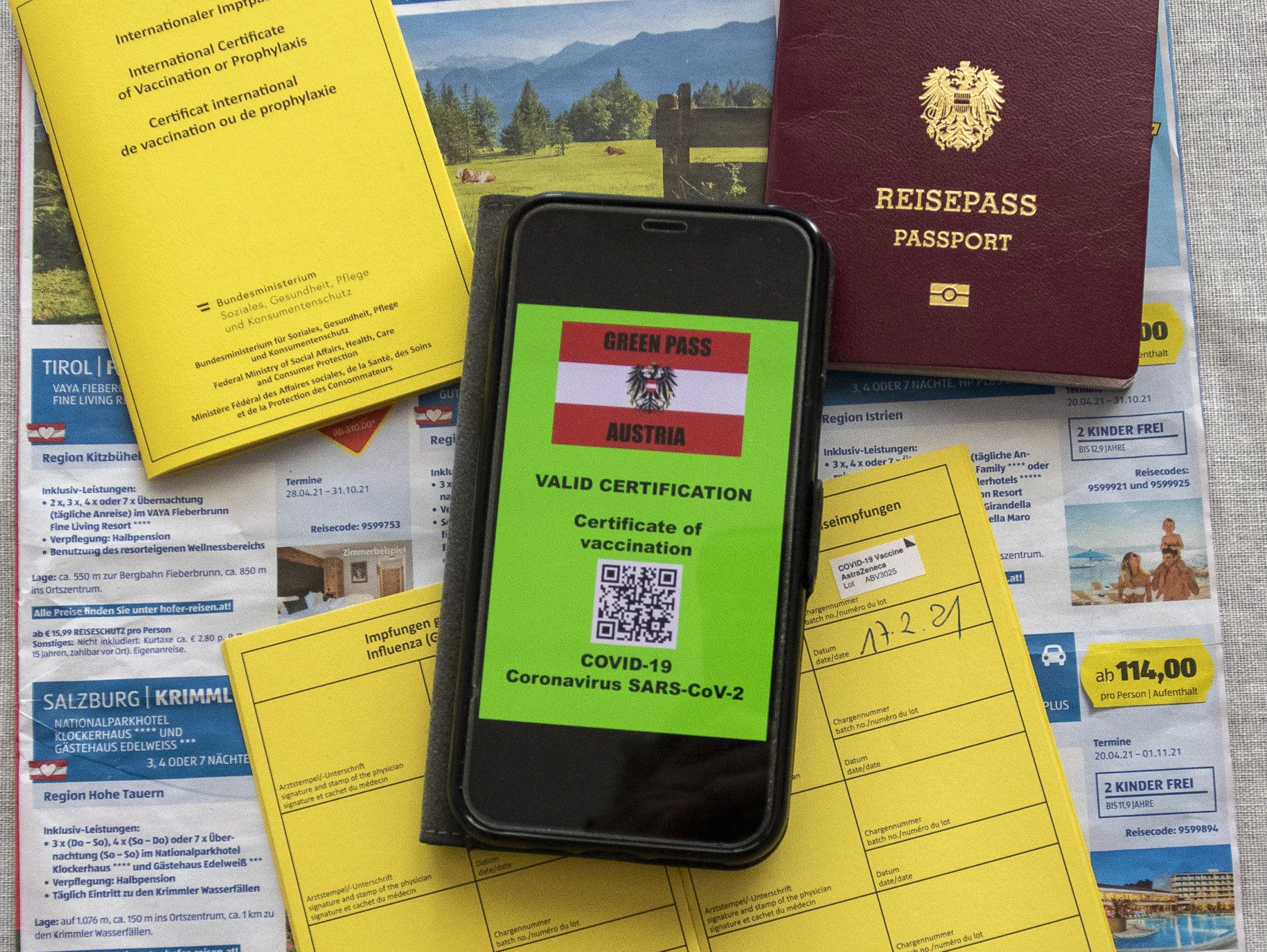 Die Wirkmechanismen des "Grünen Passes" sollen in Österreich schon vor der offiziellen Einführung zum Tragen kommen. 