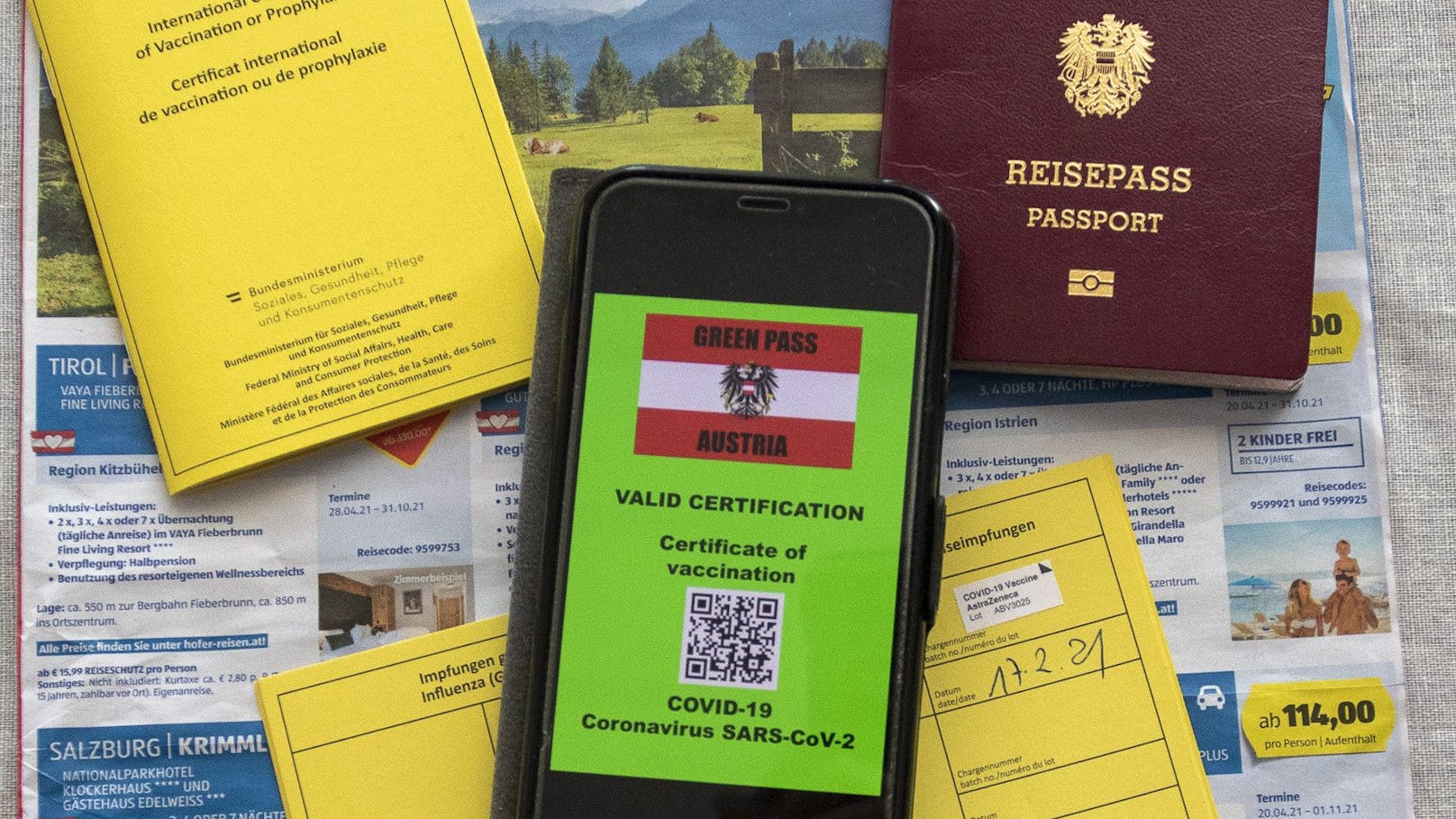 Die Wirkmechanismen des "Grünen Passes" sollen in Österreich schon vor der offiziellen Einführung zum Tragen kommen. 