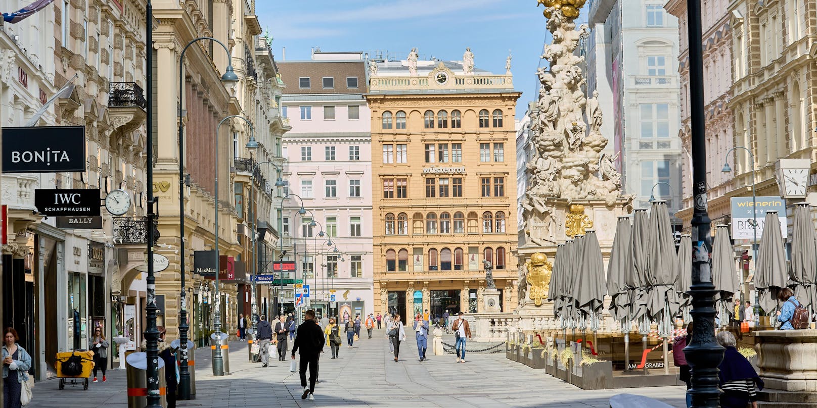 Blick in die Wiener City: Am Dienstag entscheidet sich, wie es mit den Corona-Regeln weitergeht.
