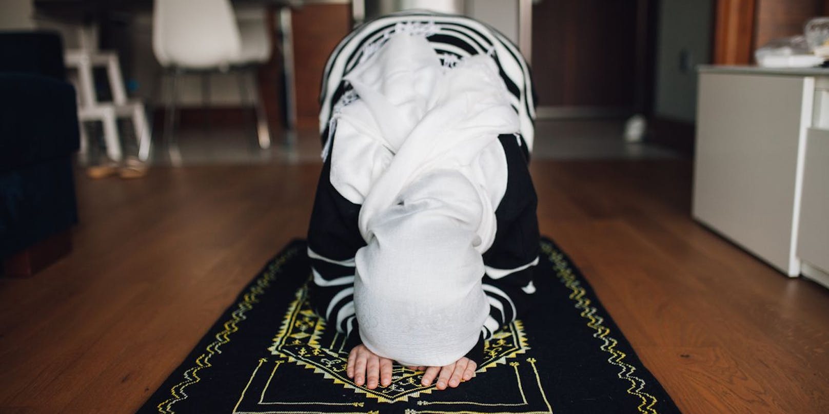 Eine muslimische Frau beim Gebet.