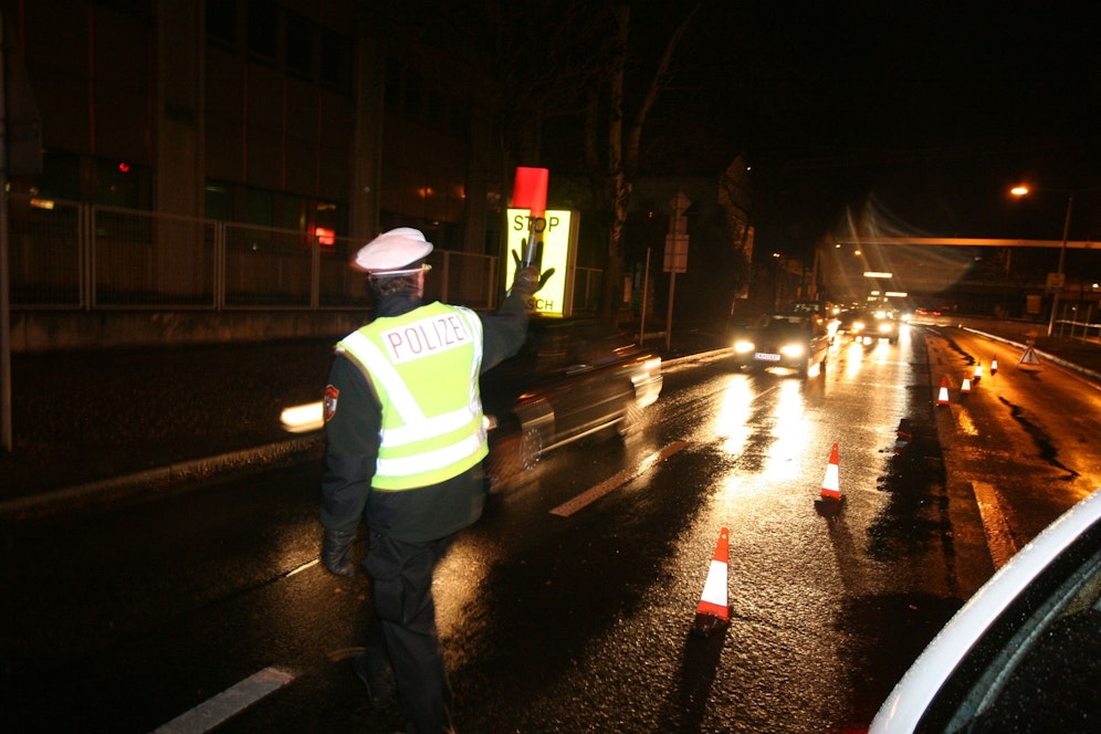 Symbolbild einer Polizeikontrolle (Archivfoto)