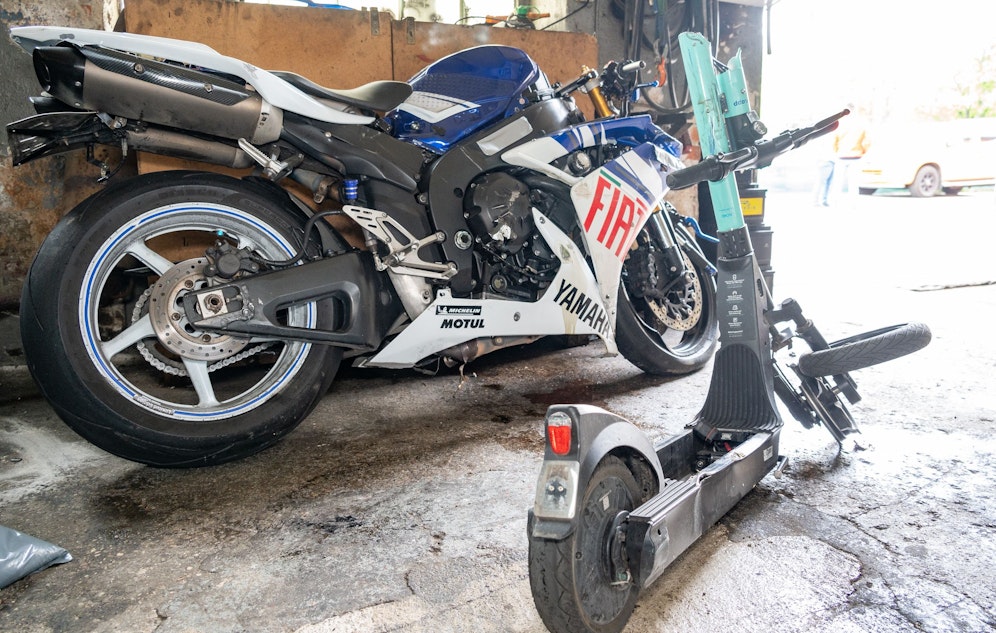 Der Biker raste in Linz gegen einen Scooter – beide Lenker starben.