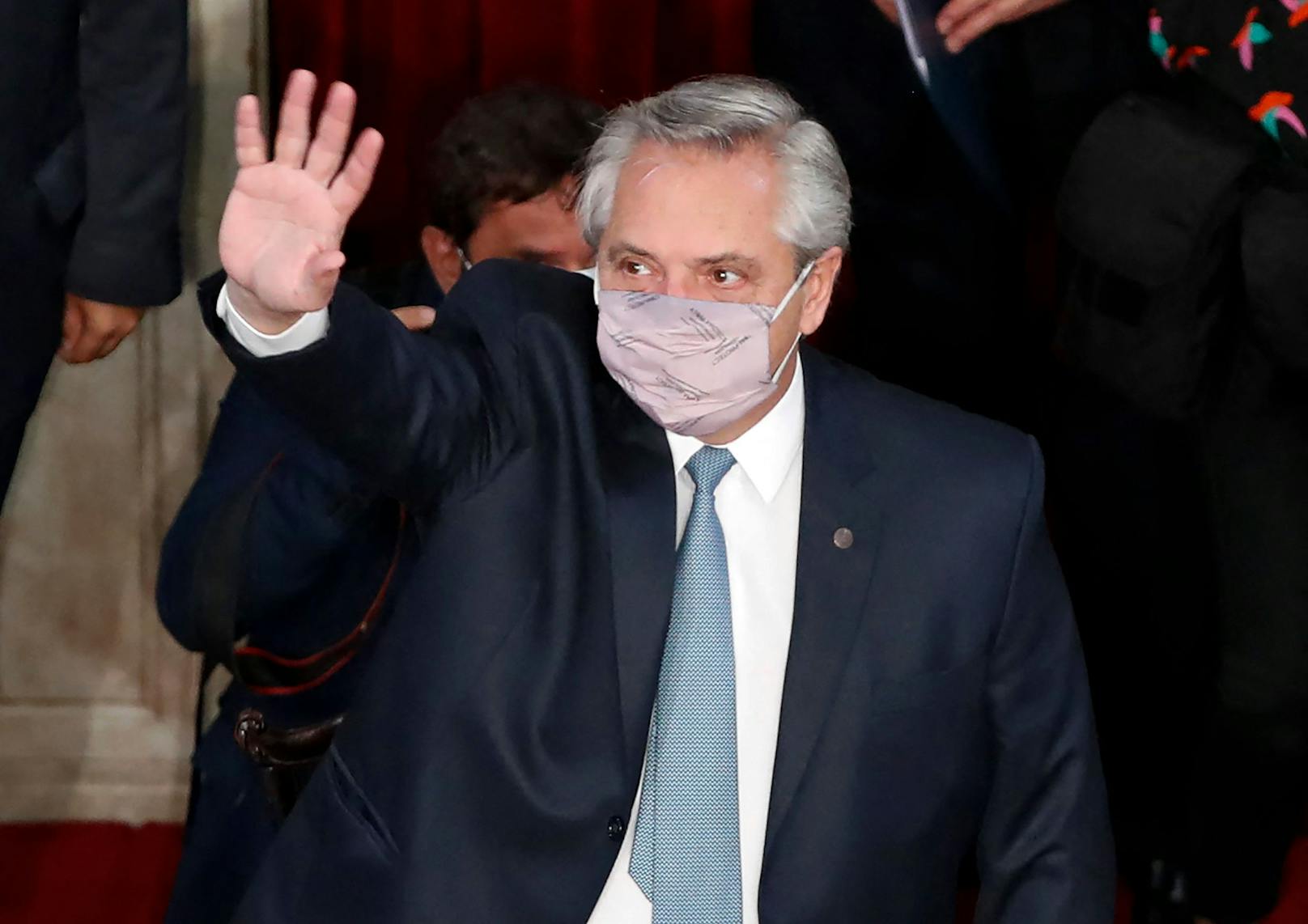 Argentiniens Präsident Alberto Fernandez hat trotz Impfung Corona.