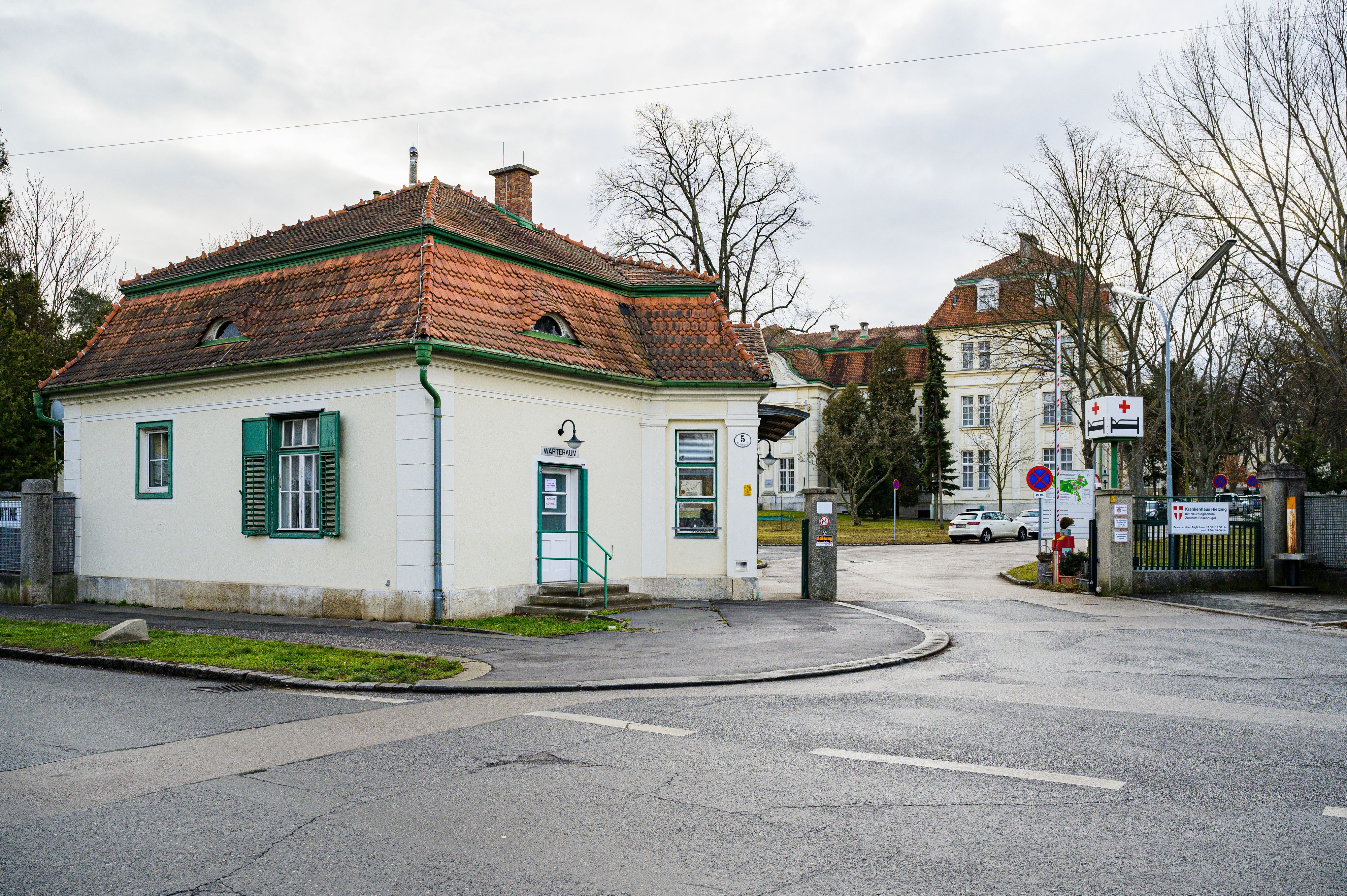 Außenansicht des Krankenhaus Hietzing mit Neurologischem Zentrum Rosenhügel