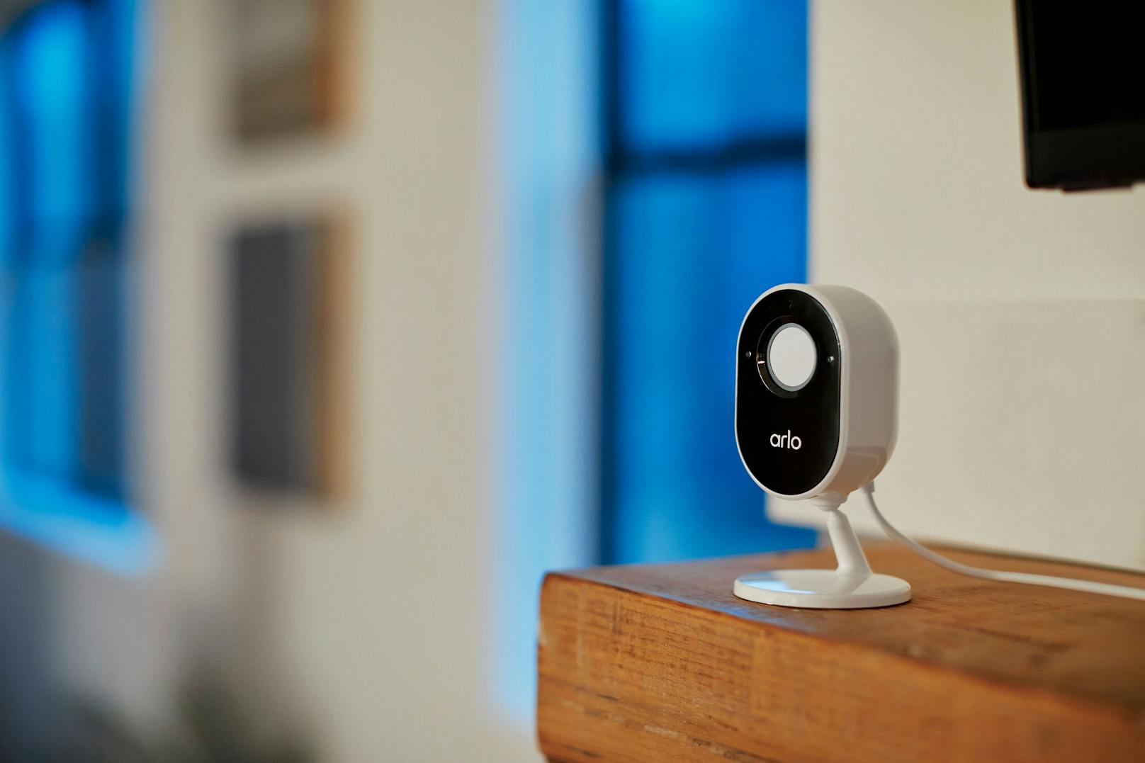 Arlo startet neue Indoor-Überwachungskamera.